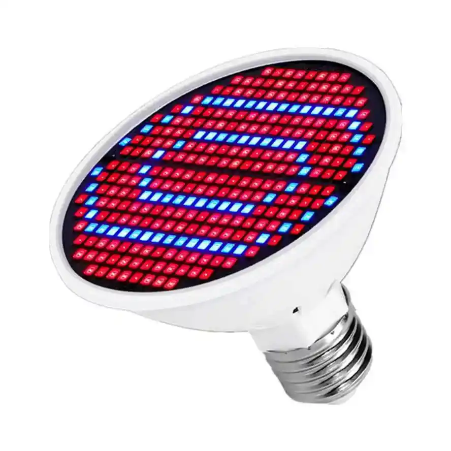 E27 Bitki Lambası üzerindeki 300 adet 2835 SMD LED çipinin yakından görünümü