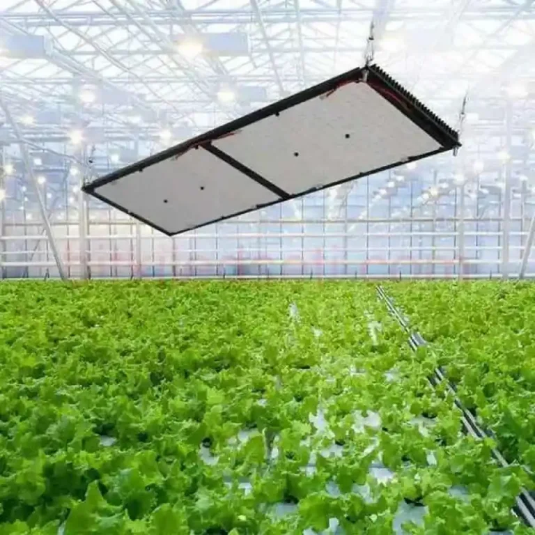 Epistar 3030 LED çipleri ve 660nm kırmızı diyotların bulunduğu PCB kartı