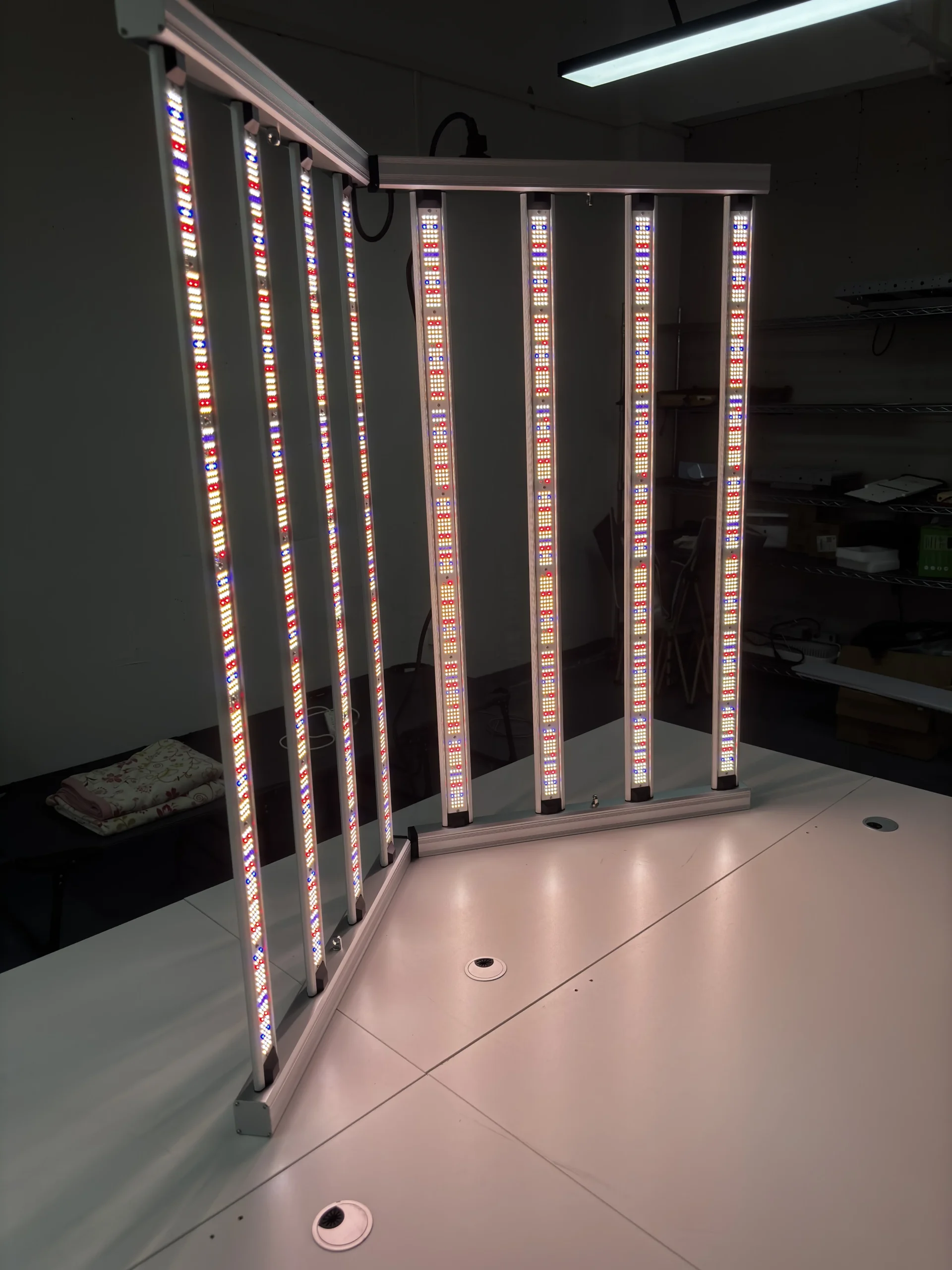 720W Samsung LM281B UV IR 8 Bar 130cm*110cm Bitki Lambası