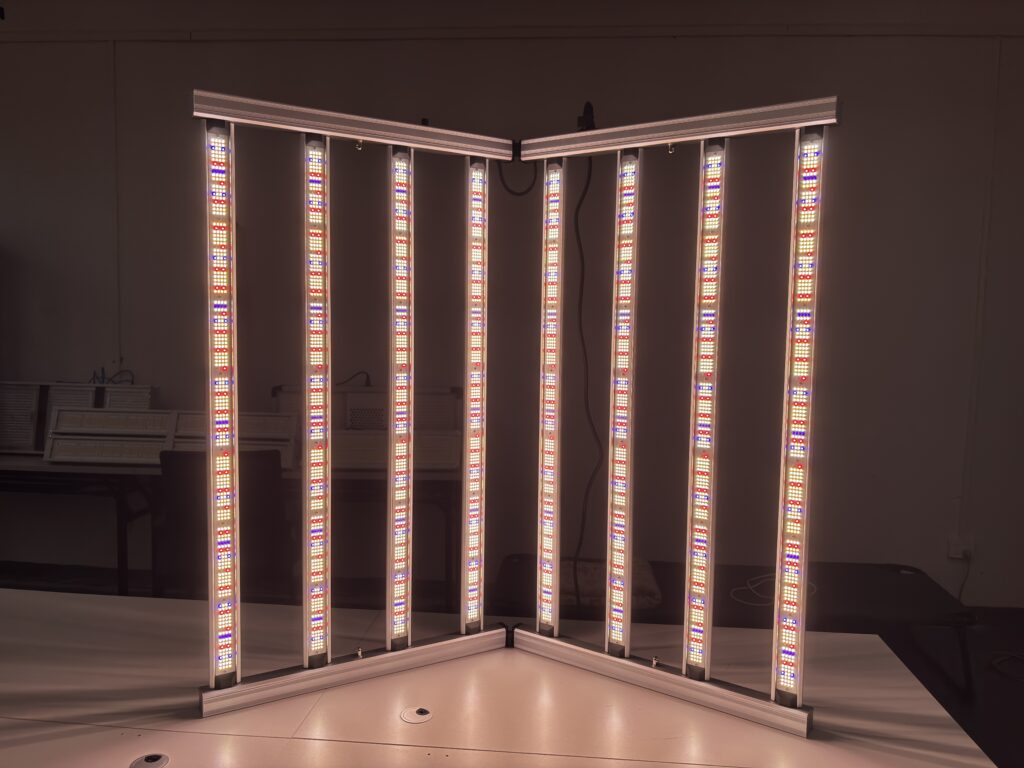 720W Samsung LM281B UV IR 8 Bar 130cm*110cm Bitki Lambası